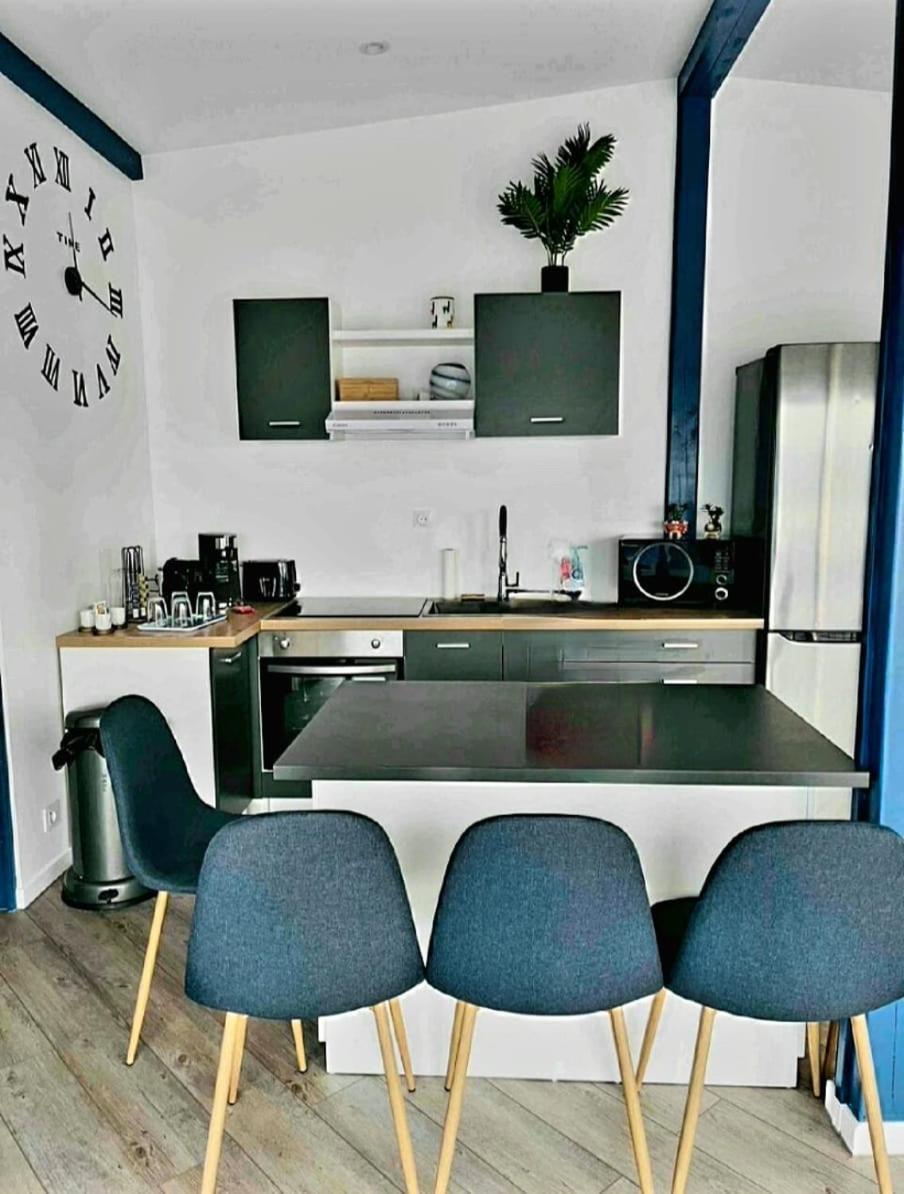 Petit Chalet Au Coeur De La Foret Proche Disney La Houssaye-en-Brie Ngoại thất bức ảnh